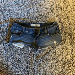 Cut off shorts